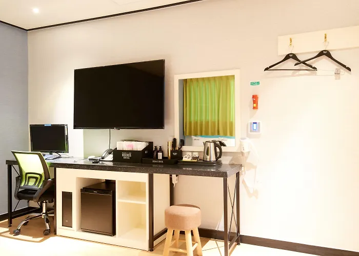 Hermes Hotel